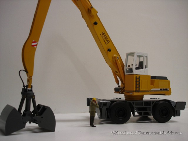 リープヘル A 954 B HD 港湾クレーン仕様機(1/50)LIEBHERR LIEBHERR A954 B-HD